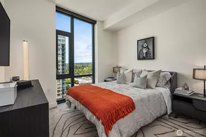 889 Avenue Square NE #504, Bellevue, WA 98004 - Photo 9