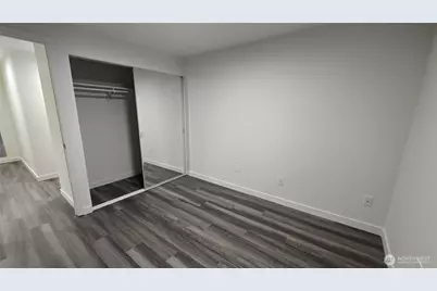 12515 NE 116th Street #B23, Kirkland, WA 98034 - Photo 11