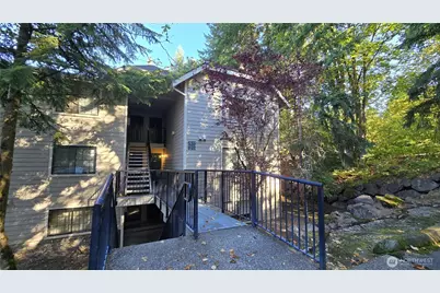 12515 NE 116th Street #B23, Kirkland, WA 98034 - Photo 1