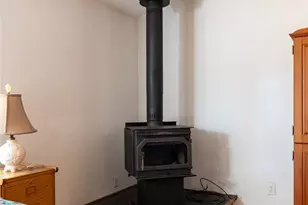 404 N Scheaffer St, Oakville, WA 98568 - Photo 7