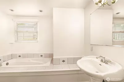 1010 99th Avenue SE, Lake Stevens, WA 98258 - Photo 13