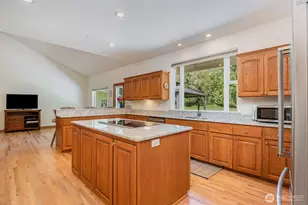 19716 SE 220th St, Renton, WA 98058 - Photo 19