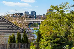 2501 Canterbury Ln E, Seattle, WA 98112 - Photo 15