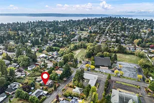 2635 SW 104th St, Seattle, WA 98146 - Photo 7