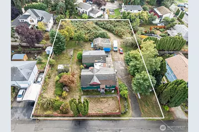 2635 SW 104th Street, Seattle, WA 98146 - Photo 1