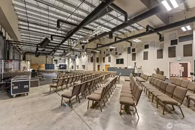 18824 Smokey Point Boulevard, Arlington, WA 98223 - Photo 7