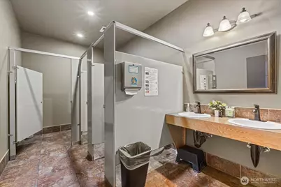 18824 Smokey Point Boulevard, Arlington, WA 98223 - Photo 17