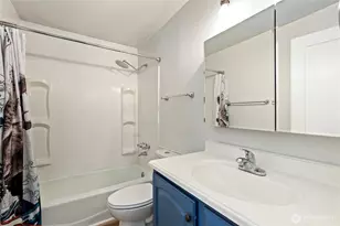 250 NE Silver Pine Dr, Bremerton, WA 98311 - Photo 17