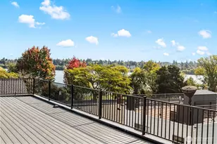6707 Aurora Ave N, Seattle, WA 98103 - Photo 31