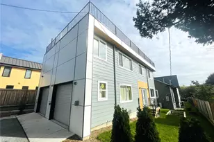 6707 Aurora Ave N, Seattle, WA 98103 - Photo 17