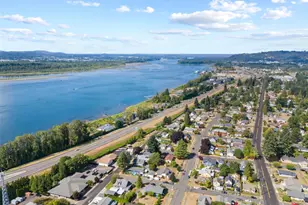 1306 B St, Washougal, WA 98671 - Photo 7