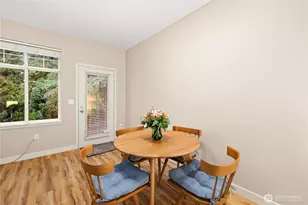 23124 NE 8th Pl, Sammamish, WA 98074 - Photo 9