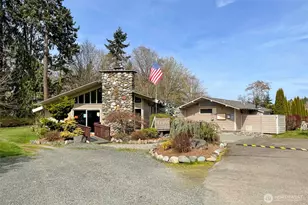 572 Strait View Dr, Port Angeles, WA 98362 - Photo 33