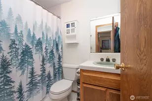 572 Strait View Dr, Port Angeles, WA 98362 - Photo 19