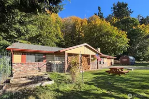 572 Strait View Dr, Port Angeles, WA 98362 - Photo 37