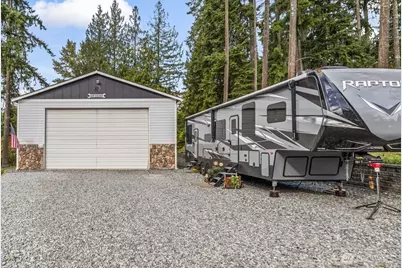 805 293rd Street E, Roy, WA 98580 - Photo 3