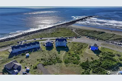 1599 E Ocean Shores Boulevard #3, Ocean Shores, WA 98569 - Photo 3