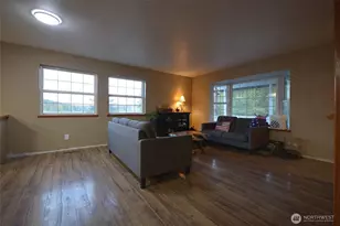 210 Brooklyn Rd, Oakville, WA 98568 - Photo 27