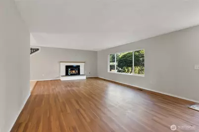 306 144th Street E, Tacoma, WA 98445 - Photo 7