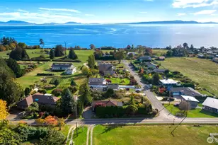 2045 APA Rd, Point Roberts, WA 98281 - Photo 35