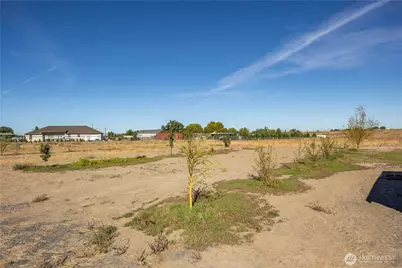 7814 Rd NE D.7, Moses Lake, WA 98837 - Photo 9