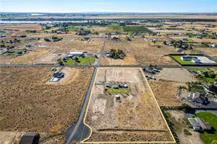 7814 Rd NE D 7, Moses Lake, WA 98837 - Photo 1