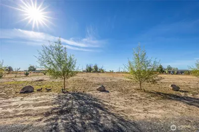 7814 Rd NE D.7, Moses Lake, WA 98837 - Photo 5