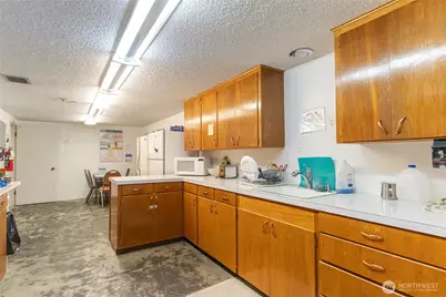 520 W Indian Avenue, Brewster, WA 98812 - Photo 31