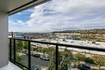 2034 14th Avenue W #302, Seattle, WA 98119 - Photo 19