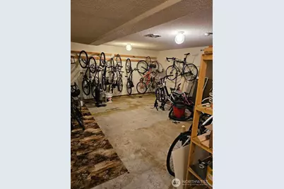 2034 14th Avenue W #302, Seattle, WA 98119 - Photo 21