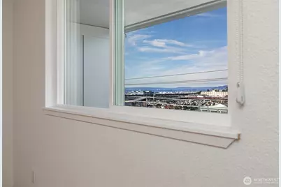 2034 14th Avenue W #302, Seattle, WA 98119 - Photo 15