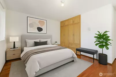 2034 14th Avenue W #302, Seattle, WA 98119 - Photo 3