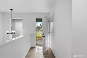 153 Green Acres Dr, Castle Rock, WA 98611 - Photo 5