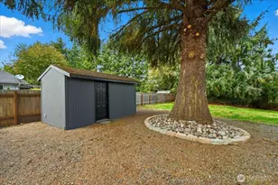 153 Green Acres Dr, Castle Rock, WA 98611 - Photo 33