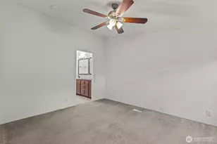 23914 66th St E, Buckley, WA 98321 - Photo 15