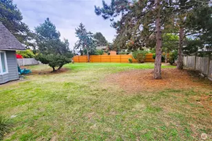 8130 Cowichan Rd, Blaine, WA 98230 - Photo 33