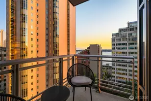 2033 2nd Ave, Seattle, WA 98121 - Photo 27