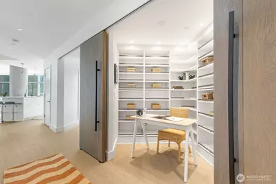 2033 2nd Avenue #1111, Seattle, WA 98121 - Photo 5