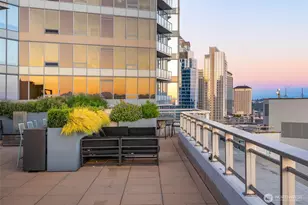 2033 2nd Ave, Seattle, WA 98121 - Photo 29