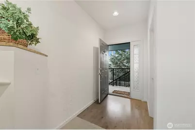 19010 68th Avenue NE #A201, Kenmore, WA 98028 - Photo 3