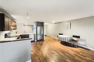 444 S State St, Bellingham, WA 98225 - Photo 7