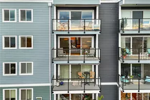 444 S State St, Bellingham, WA 98225 - Photo 31