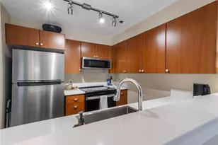 8745 Greenwood Ave N, Seattle, WA 98103 - Photo 5