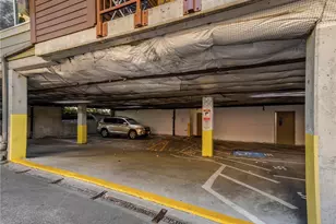 8745 Greenwood Ave N, Seattle, WA 98103 - Photo 31