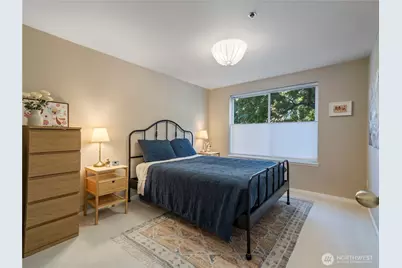 8745 Greenwood Avenue N #311, Seattle, WA 98103 - Photo 9