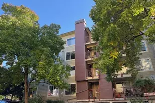 8745 Greenwood Ave N, Seattle, WA 98103 - Photo 31