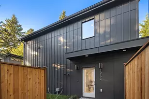 10174 NE 113th Pl, Kirkland, WA 98033 - Photo 1