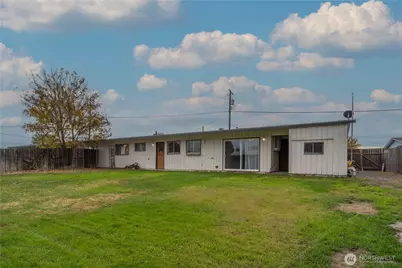 9021 McConnell Drive #A, Moses Lake, WA 98837 - Photo 7