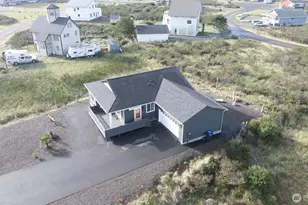 1415 Storm King Ave SW, Ocean Shores, WA 98569 - Photo 31