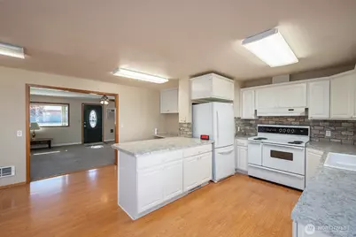 221 K Street SW, Quincy, WA 98848 - Photo 15